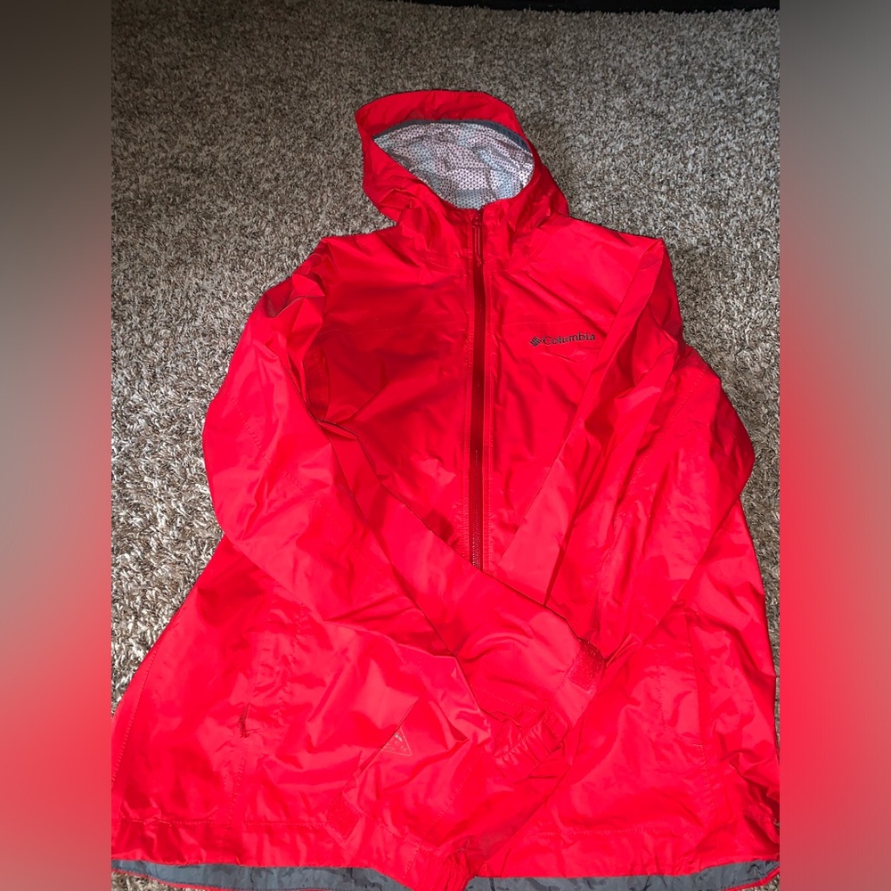 Columbia Omni-Tech water proof rain jacket